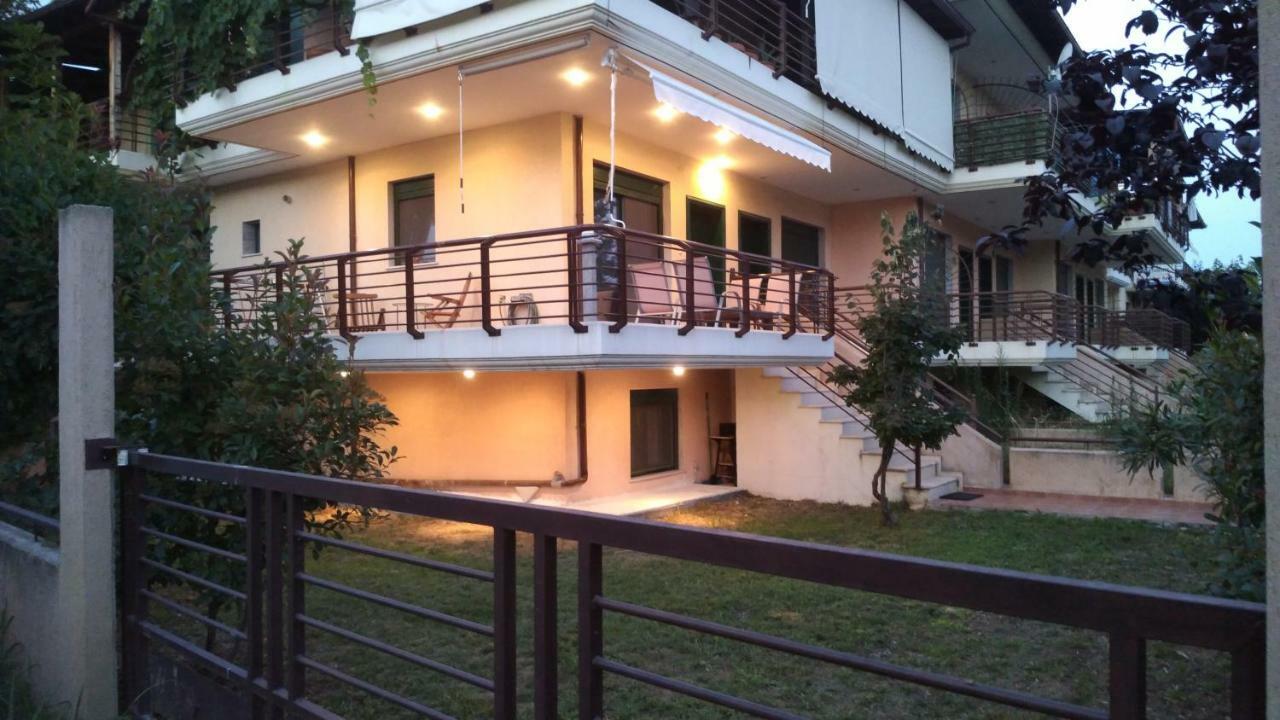 Garden Maisonnette 2-Bedrooms Sleeps 6 Adults 200M From Sandy Beach Asprovalta Esterno foto